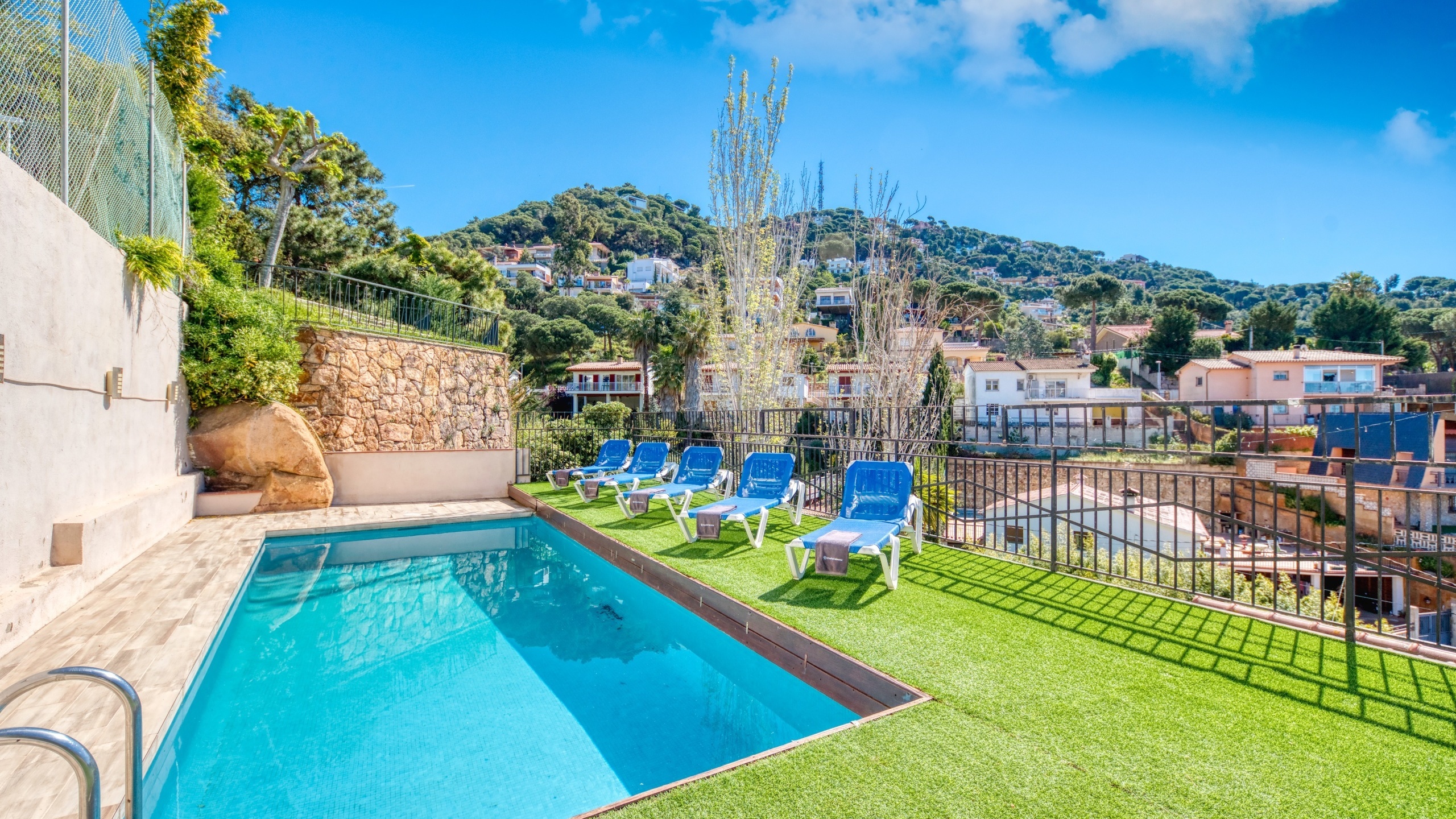 Villas de vacaciones Costa Brava España - Villa Donna - Tumbonas