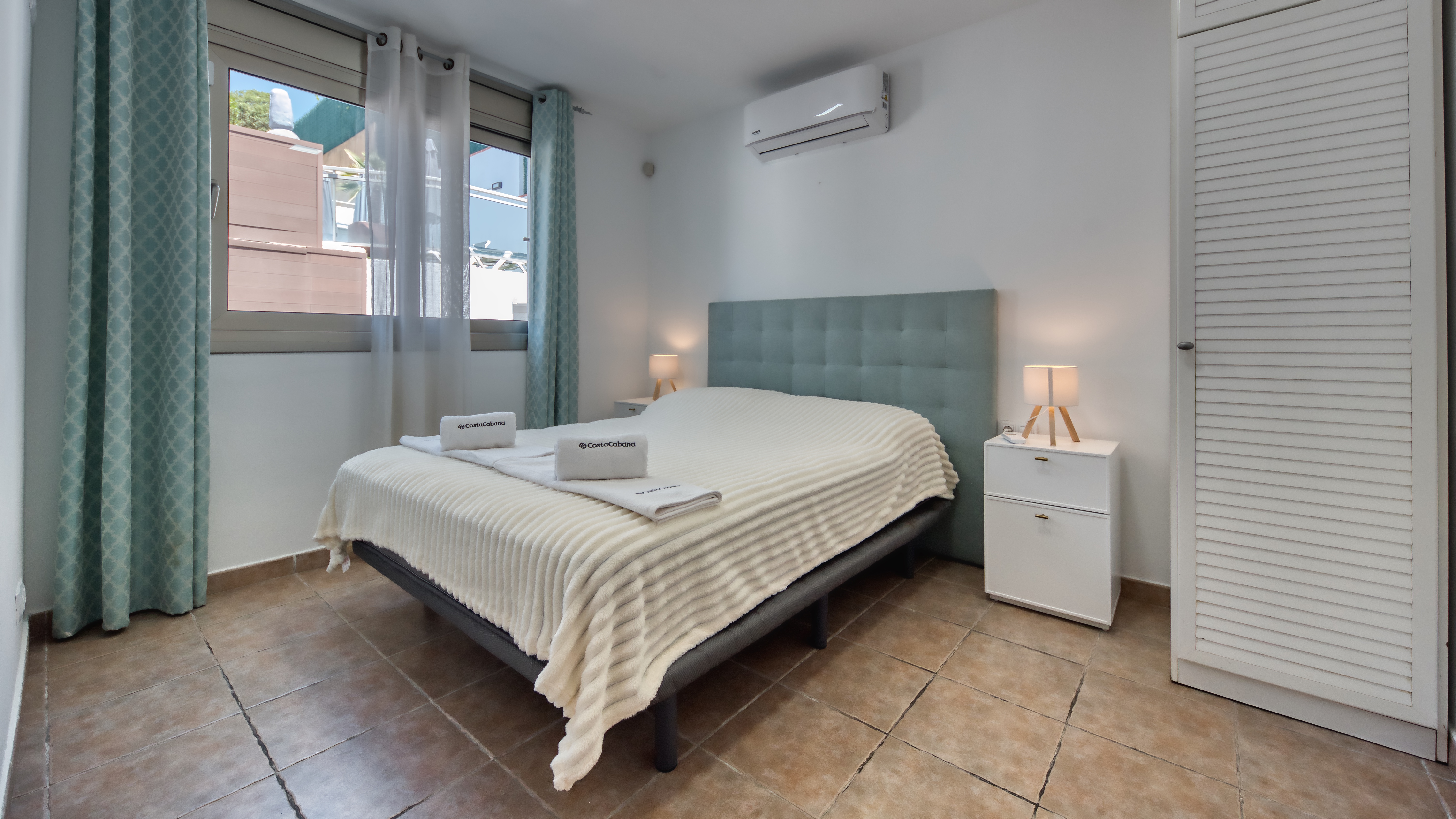 Villas de vacaciones Costa Brava España - Villa Sandy Beach - Dormitorio