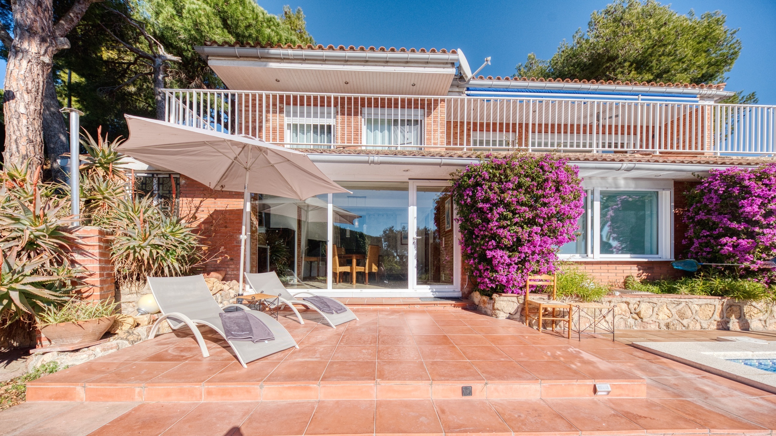 Villas de vacaciones Costa Brava España - Villa Gabriella - Tumbonas