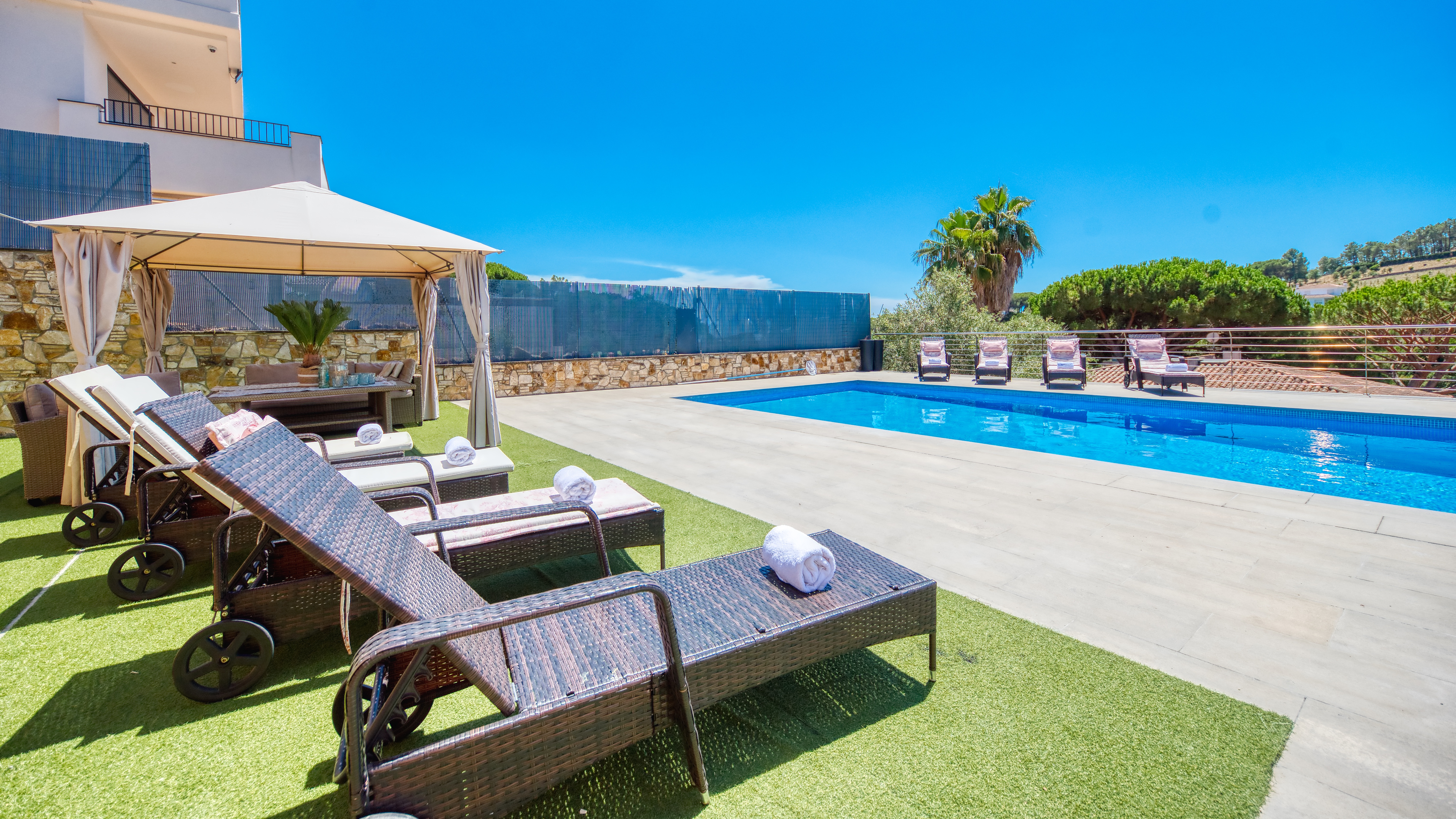 Villas de vacaciones Costa Brava España - Villa SummerDream - Tumbonas
