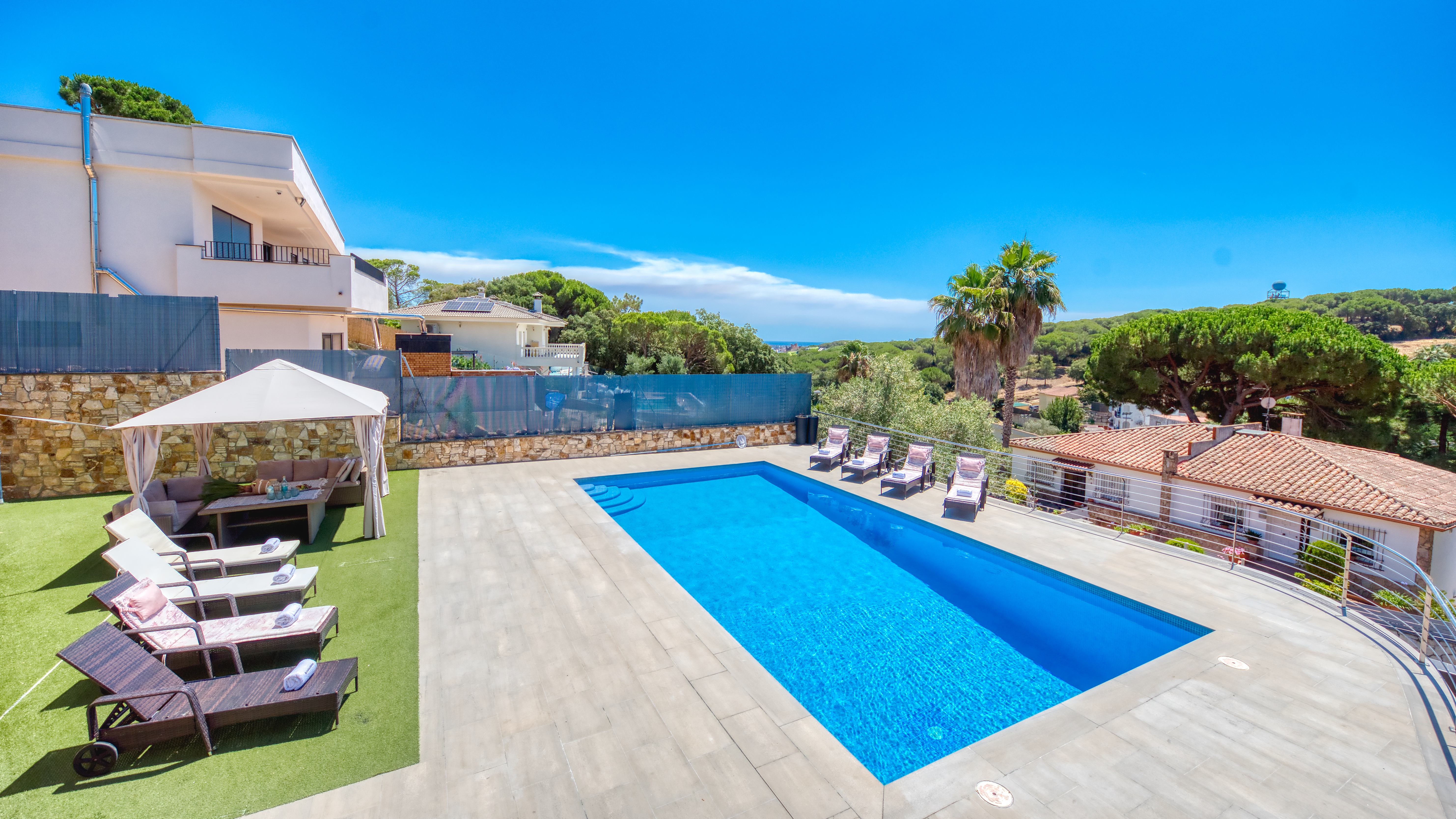 Villas de vacaciones Costa Brava España - Villa SummerDream - Tumbonas