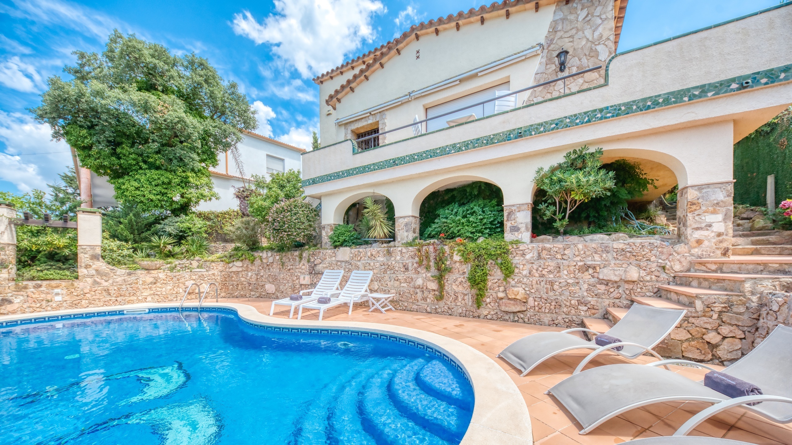 Villas de vacaciones Costa Brava España - Villa Cleo - Tumbonas