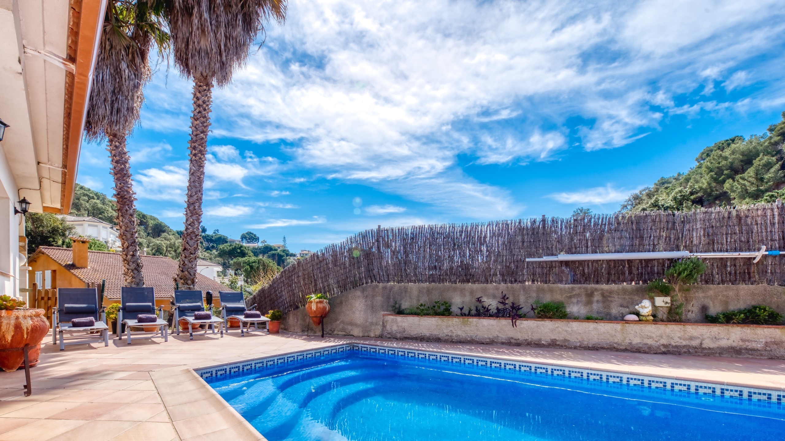 Villas de vacaciones Costa Brava España - Villa Valeria - Tumbonas