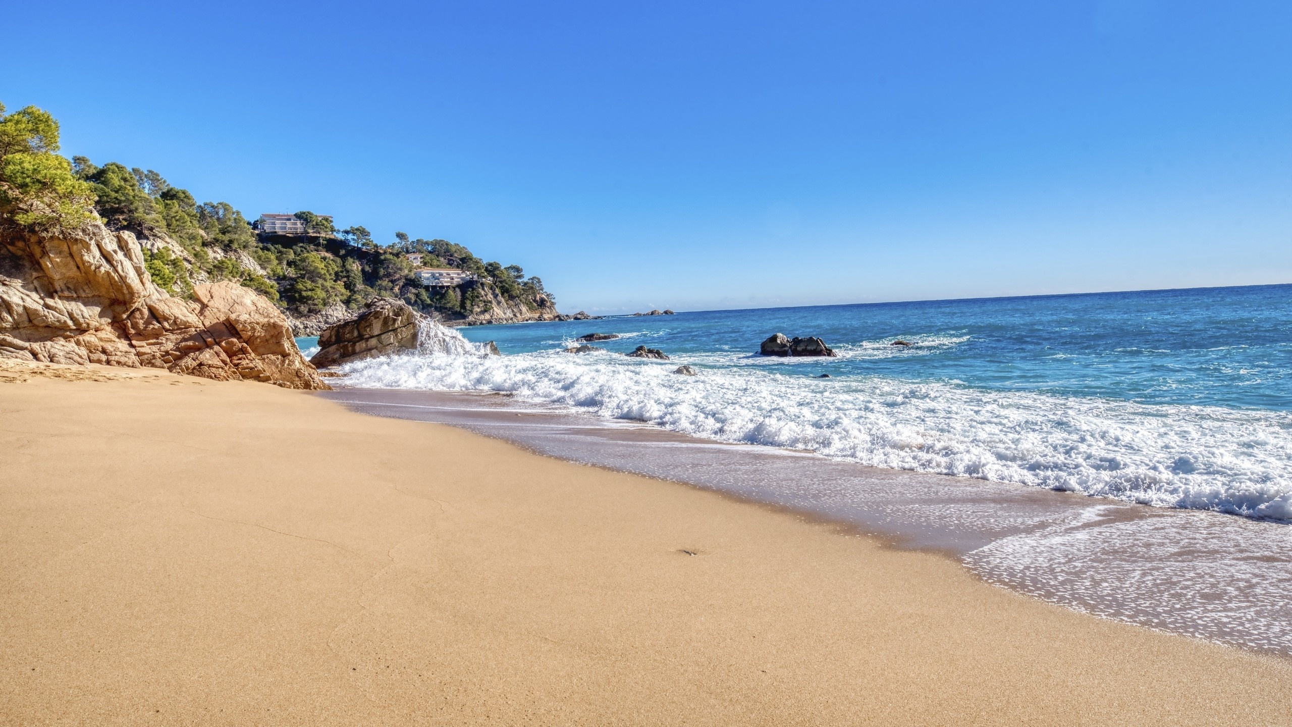 Villas de vacaciones Costa Brava España - Casa AdoRa - Playa más cercana