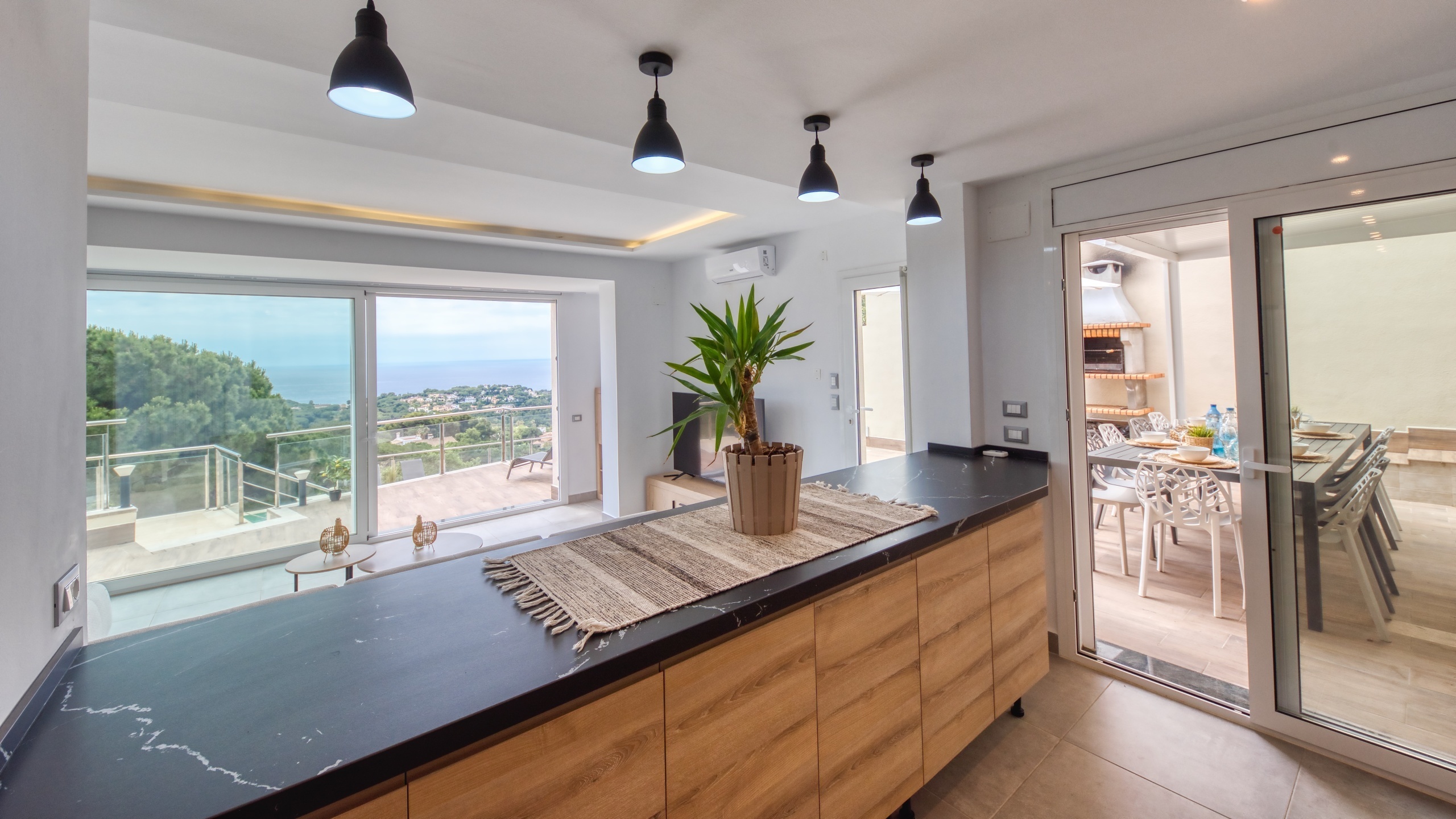 Villas de vacaciones Costa Brava España - Villa BellaVista - Cocina abierta