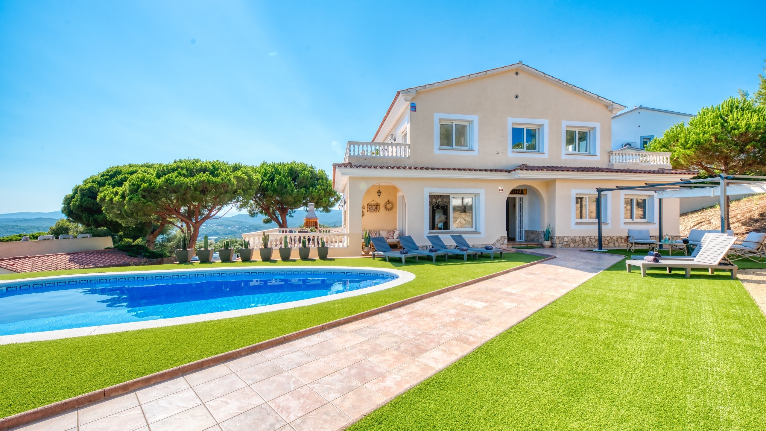 Villas de vacaciones Costa Brava España - Villa Ibiza - Villa exterior