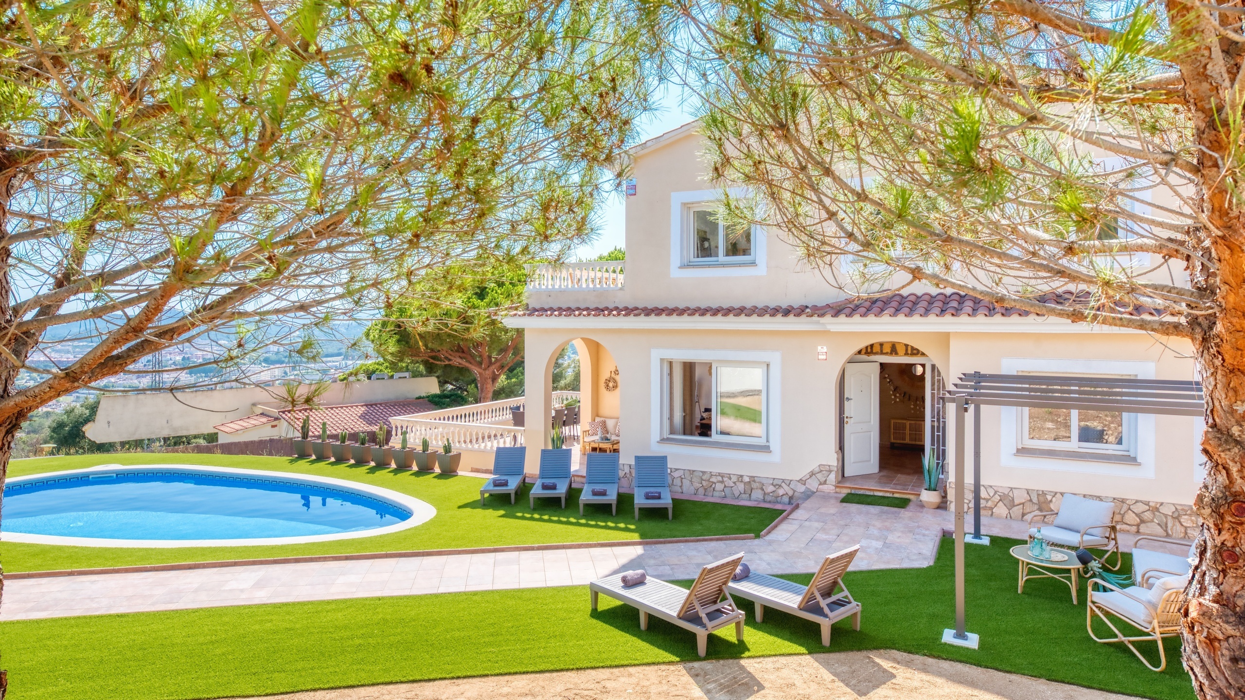 Villas de vacaciones Costa Brava España - Villa Ibiza - Villa exterior